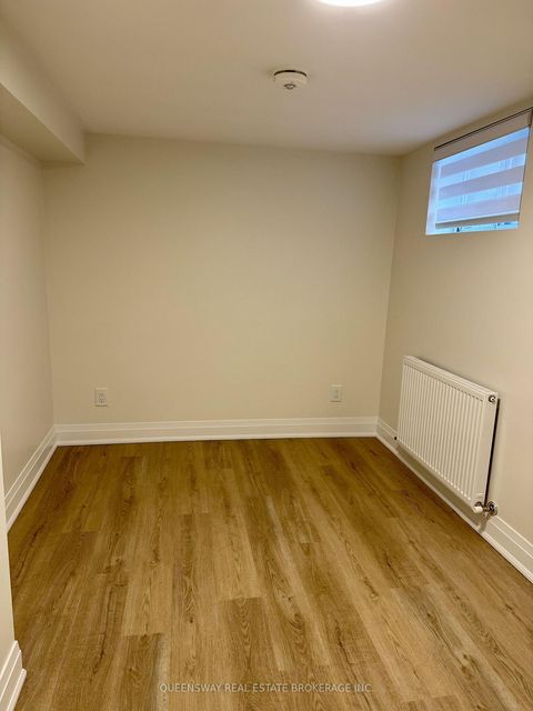 Photo 30 at 420 Jane Street, Lambton Baby Point, Toronto