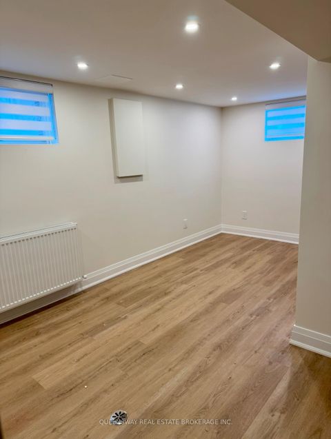 Photo 36 at 420 Jane Street, Lambton Baby Point, Toronto