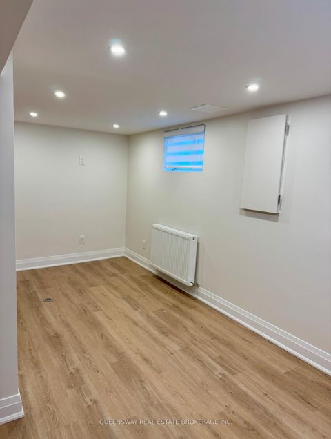 Photo 37 at 420 Jane Street, Lambton Baby Point, Toronto