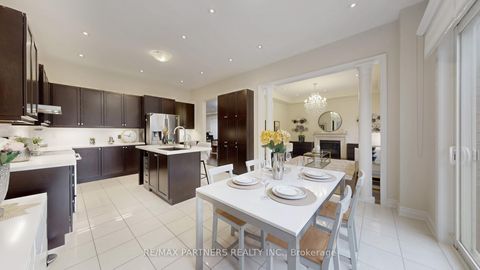 Photo 13 at 65 Meadowsweet Lane, Oak Ridges Lake Wilcox, Richmond Hill