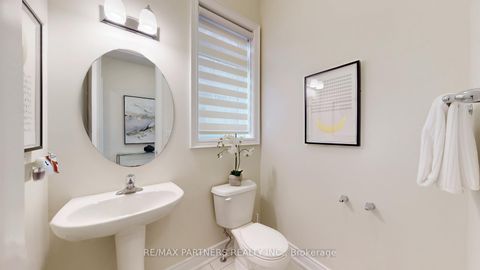 Photo 14 at 65 Meadowsweet Lane, Oak Ridges Lake Wilcox, Richmond Hill