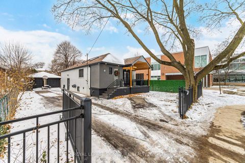 Photo 1 at 30 COULES Court, Alderwood, Toronto