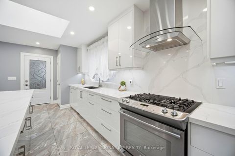 Photo 12 at 30 COULES Court, Alderwood, Toronto