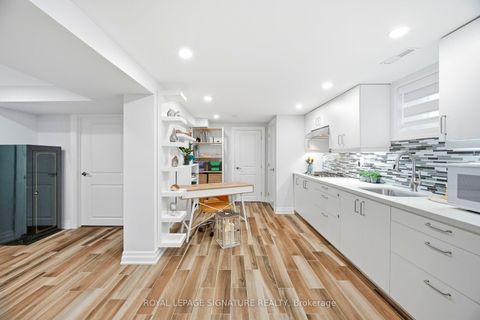 Photo 29 at 30 COULES Court, Alderwood, Toronto