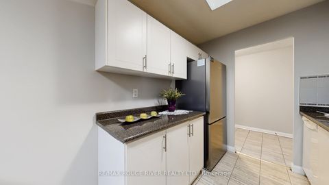 Photo 19 at 203 - 40 Chichester Place, L'Amoreaux, Toronto