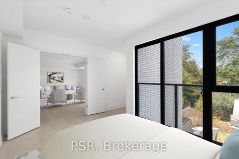 Photo 8 at 303 - 200 Keewatin Avenue, Mount Pleasant East, Toronto