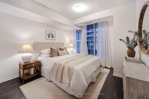 Photo 10 at 744 - 38 Grand Magazine Street, Niagara, Toronto