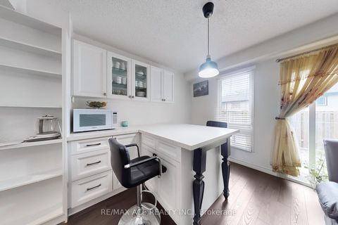 Photo 14 at 20 - 1121 Sandhurst Circle, Agincourt North, Toronto