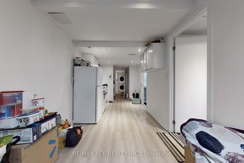 Photo 33 at 20 - 1121 Sandhurst Circle, Agincourt North, Toronto