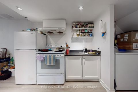 Photo 36 at 20 - 1121 Sandhurst Circle, Agincourt North, Toronto