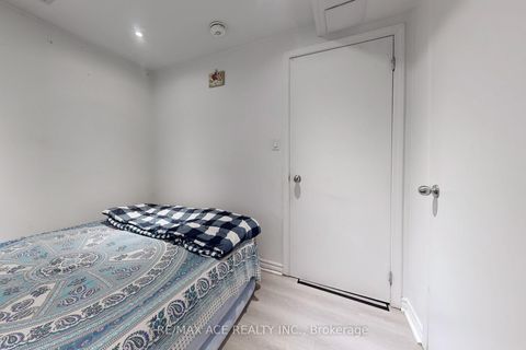 Photo 40 at 20 - 1121 Sandhurst Circle, Agincourt North, Toronto