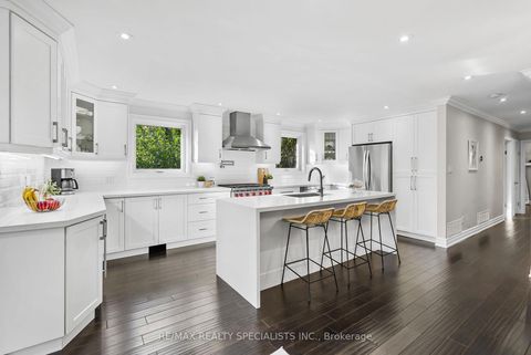 Photo 12 at 8 Brumwell Street, Centennial Scarborough, Toronto