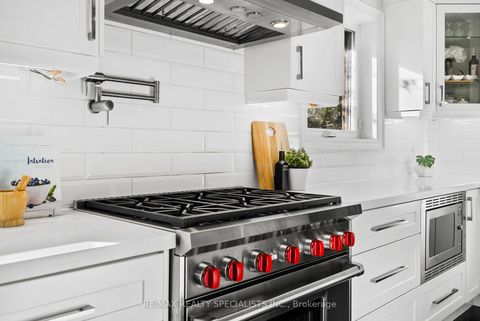 Photo 15 at 8 Brumwell Street, Centennial Scarborough, Toronto