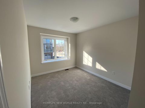 Photo 9 at 3335 Mockingbird Common, JM Joshua Meadows, Oakville