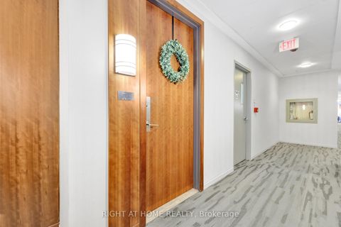 Photo 2 at 106 - 4700 Highway 7, East Woodbridge, Vaughan