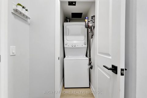 Photo 15 at 106 - 4700 Highway 7, East Woodbridge, Vaughan