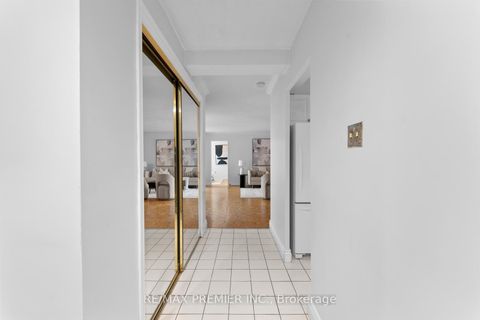 Photo 6 at 1807 - 61 Richview Road, Humber Heights, Toronto