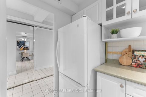 Photo 10 at 1807 - 61 Richview Road, Humber Heights, Toronto