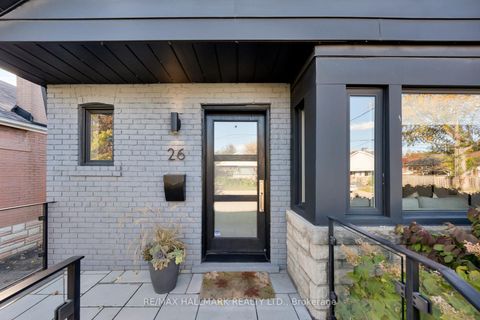 Photo 4 at 26 Hutton Avenue, East York, Toronto