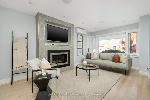 Photo 8 at 26 Hutton Avenue, East York, Toronto