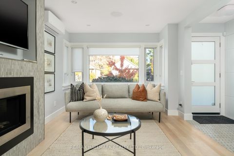 Photo 9 at 26 Hutton Avenue, East York, Toronto