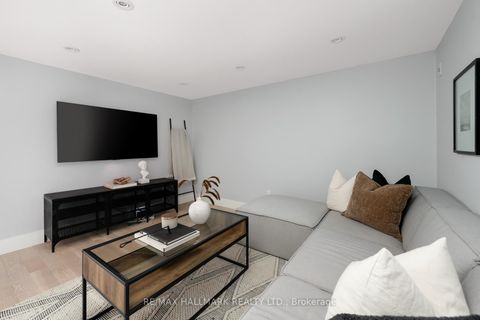 Photo 25 at 26 Hutton Avenue, East York, Toronto