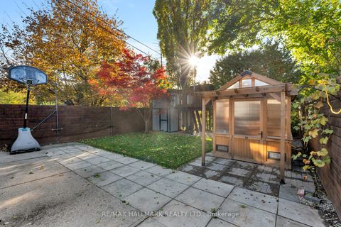 Photo 36 at 26 Hutton Avenue, East York, Toronto
