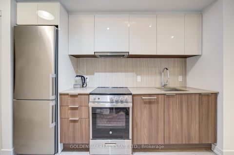 Photo 5 at 321 - 31 Tippett Road, Clanton Park, Toronto