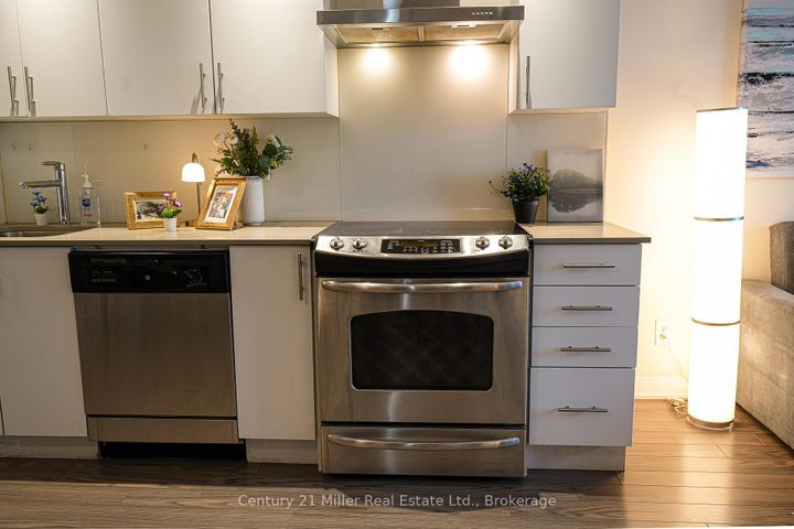 Photo 11 at 1634 - 165 Legion Road N, Mimico, Toronto