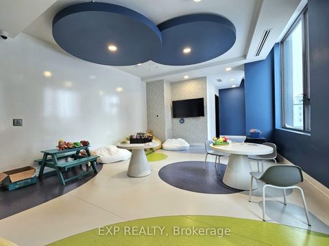 Photo 13 at 1307 - 2920 Highway Road, Concord, Vaughan