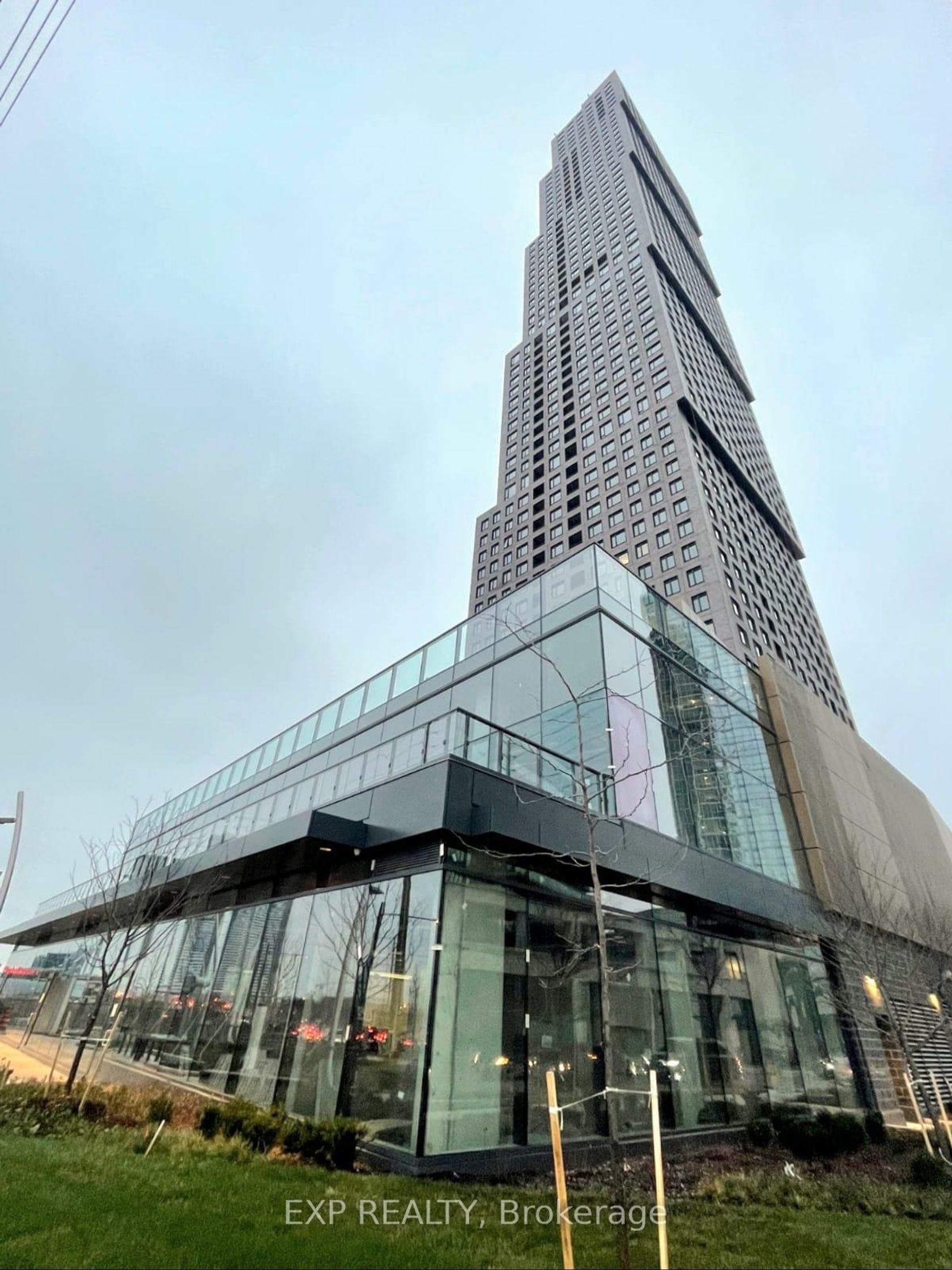 1307 - 2920 Highway Road, Concord, Vaughan 