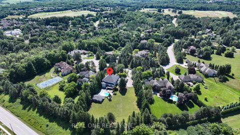 Photo 5 at 14 Alm Court, Aurora Estates, Aurora