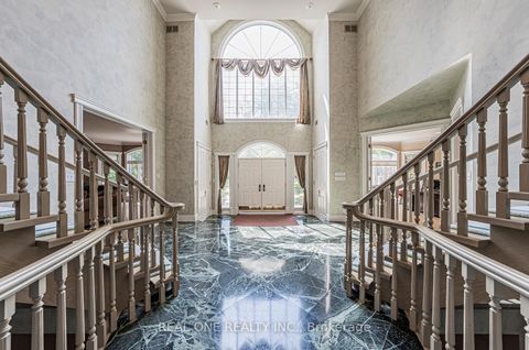 Photo 14 at 14 Alm Court, Aurora Estates, Aurora