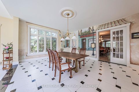 Photo 21 at 14 Alm Court, Aurora Estates, Aurora