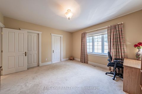 Photo 33 at 14 Alm Court, Aurora Estates, Aurora