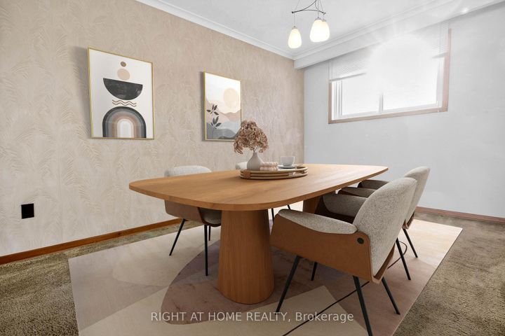 Photo 8 at 7524 Wrenwood Crescent, Malton, Mississauga