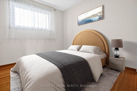 Photo 19 at 7524 Wrenwood Crescent, Malton, Mississauga