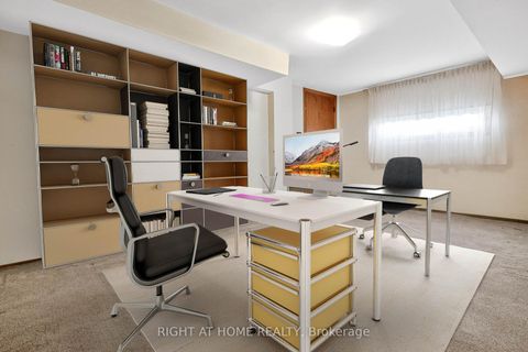 Photo 23 at 7524 Wrenwood Crescent, Malton, Mississauga