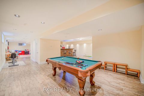 Photo 21 at 54 Ridgewood Drive, Rural Richmond Hill, Richmond Hill