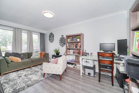 Photo 7 at 30 Melchior Drive, West Hill, Toronto