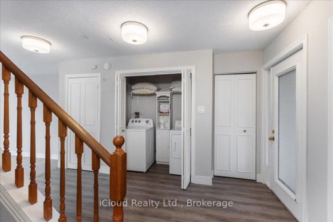 Photo 14 at 3 Davy Point Circle, Historic Lakeshore Communities, Georgina