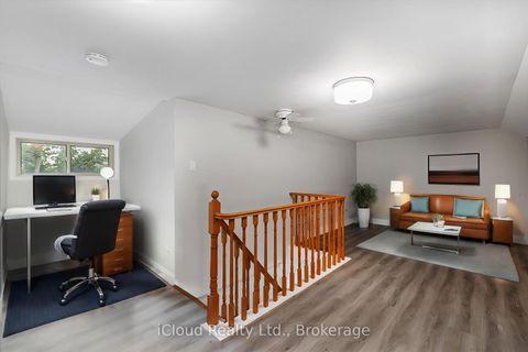 Photo 24 at 3 Davy Point Circle, Historic Lakeshore Communities, Georgina