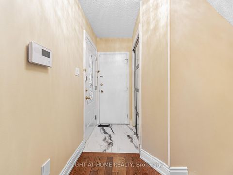 Photo 2 at 106 Mammoth Hall Trail, Malvern, Toronto