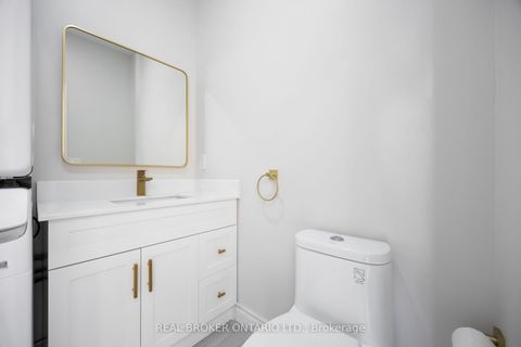 Photo 23 at 806 Gladstone Avenue, Junction, Toronto