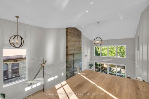 Photo 9 at 23 Mosley Street, Aurora Village, Aurora