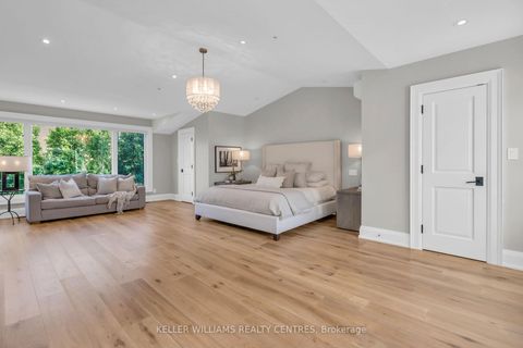 Photo 10 at 23 Mosley Street, Aurora Village, Aurora