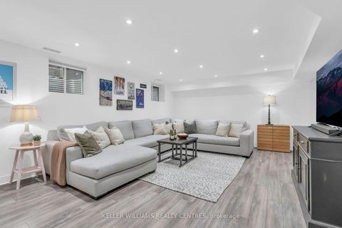 Photo 26 at 23 Mosley Street, Aurora Village, Aurora