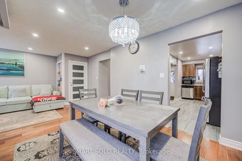 Photo 22 at 43 Mammoth Hall Trail, Malvern, Toronto