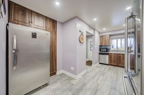 Photo 24 at 43 Mammoth Hall Trail, Malvern, Toronto