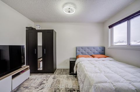 Photo 31 at 43 Mammoth Hall Trail, Malvern, Toronto